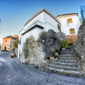 Entresierras Bed & Breakfast